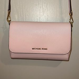 Pale pink crossbody bag